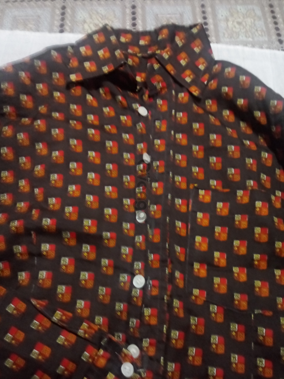 Ropa para mujer y hombre usada por 1 euro en Vigo, España, Precio: 1 € |  Ropa para mujer en Gvanga.com