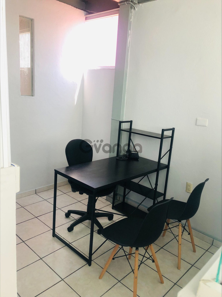 740021_oficina-disponible-amueblada.jpg