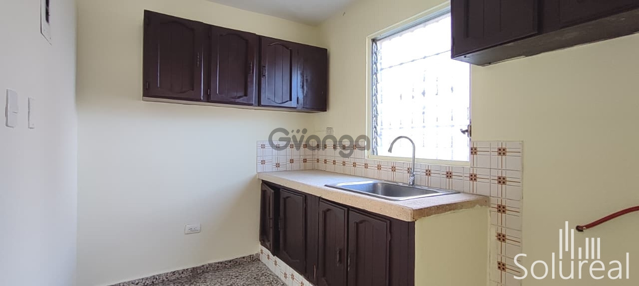 744082_venta-apartamento-en-quisqueya-2hab-90mts2-oportunidad-2.jpg