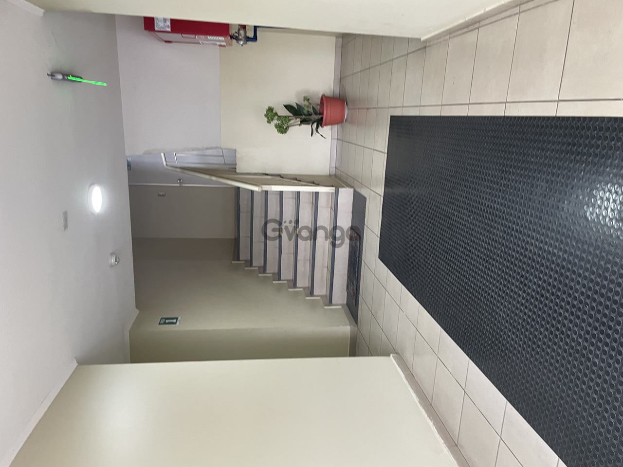 745821_arriendo-amplio-depto-condominio-sor-vicenta-iii-los-angeles.jpeg