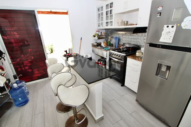 745902_vendo-casa-tipo-town-hoouse-en-la-jacobo.jpeg