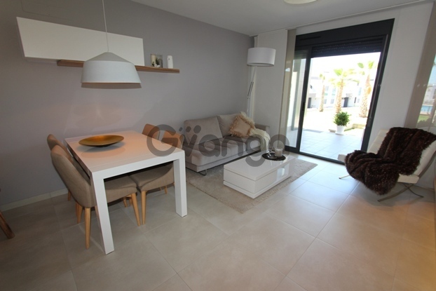 85792_2-recamaras-casa-adosada-en-venta-90-m-el-raso.JPG