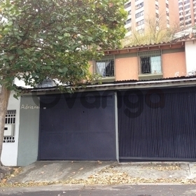 Vendo Casa quinta en la Urb. Palo Verde Caracas B443