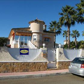 4 Recámaras Villa en venta 220 m², Benfis Park