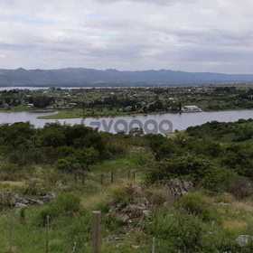 OPORTUNIDAD en lugar único. Hermosa propiedad con pileta , IMPACTANTE VISTA en 360°en un paraíso natural en las sierras de Córdoba, en Potrero de Garay, a seis cuadras del lago y a media hora de Villa General Belgrano.