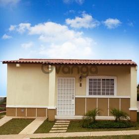 Alquilo casa Barriada Lago Emperador