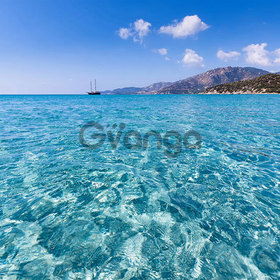 Alquilo apartamentos para vacaciones en la isla de Cerdeña, Italia.