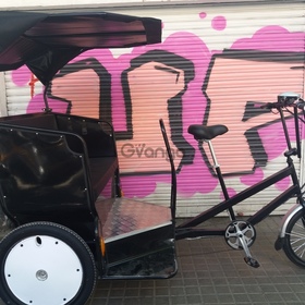 Se buscan conductores de rickshaw bikes - bici taxi para tours y traslados en Barcelona.