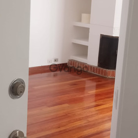 Arriendo apto alhambra