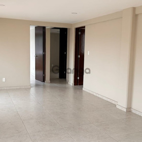 Depto recién remodelado con ubicación inigualable en Col. Country Club