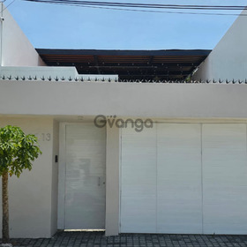 JARDINES DEL COUNTRY CASA EN RENTA