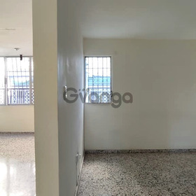 *Venta apartamento en Quisqueya 2hab, 90mts2, oportunidad
