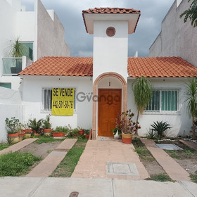 Casa en venta de una planta en Queretaro trato directo