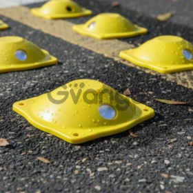 Boyas de uso víal de Polietileno para señalización horizontal