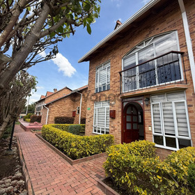 SE VENDE HERMOSA CASA EN FUNZA QUINTAS DE SAN JORGE I