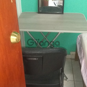 Se renta habitación amueblada