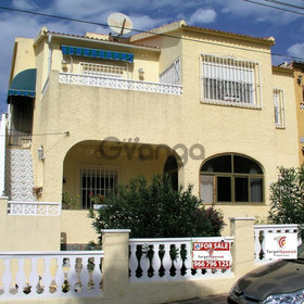 4 Recámaras Casa adosada en venta 168 m², La Marina
