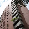 Vendo Apartamento en El Rosal Caracas B399