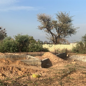 Terrains de 300 mètres carrés à vendre à Malicounda Sn