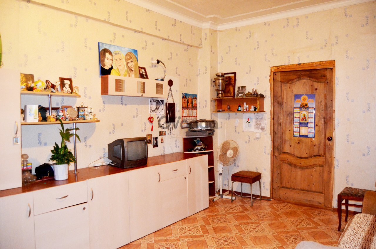 1247237_prodayetsya-kvartira-4-kom-99-m.jpg