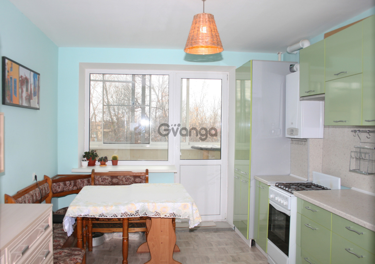 1248044_prodayet-sya-kvartira-3-kom-74-m.jpg