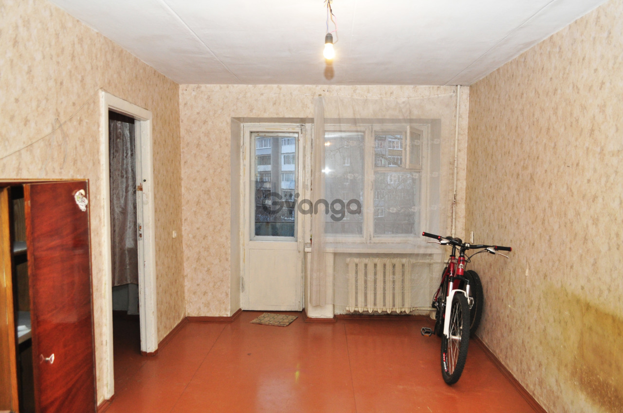 1248935_prodayet-sya-kvartira-3-kom-54-m-2.jpg