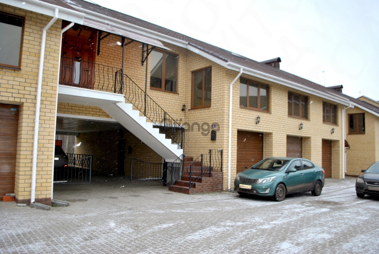 1405093_prodayet-sya-townhouse-310-m-yaroslavl-staritskaya-ulitsa-33k4.jpg