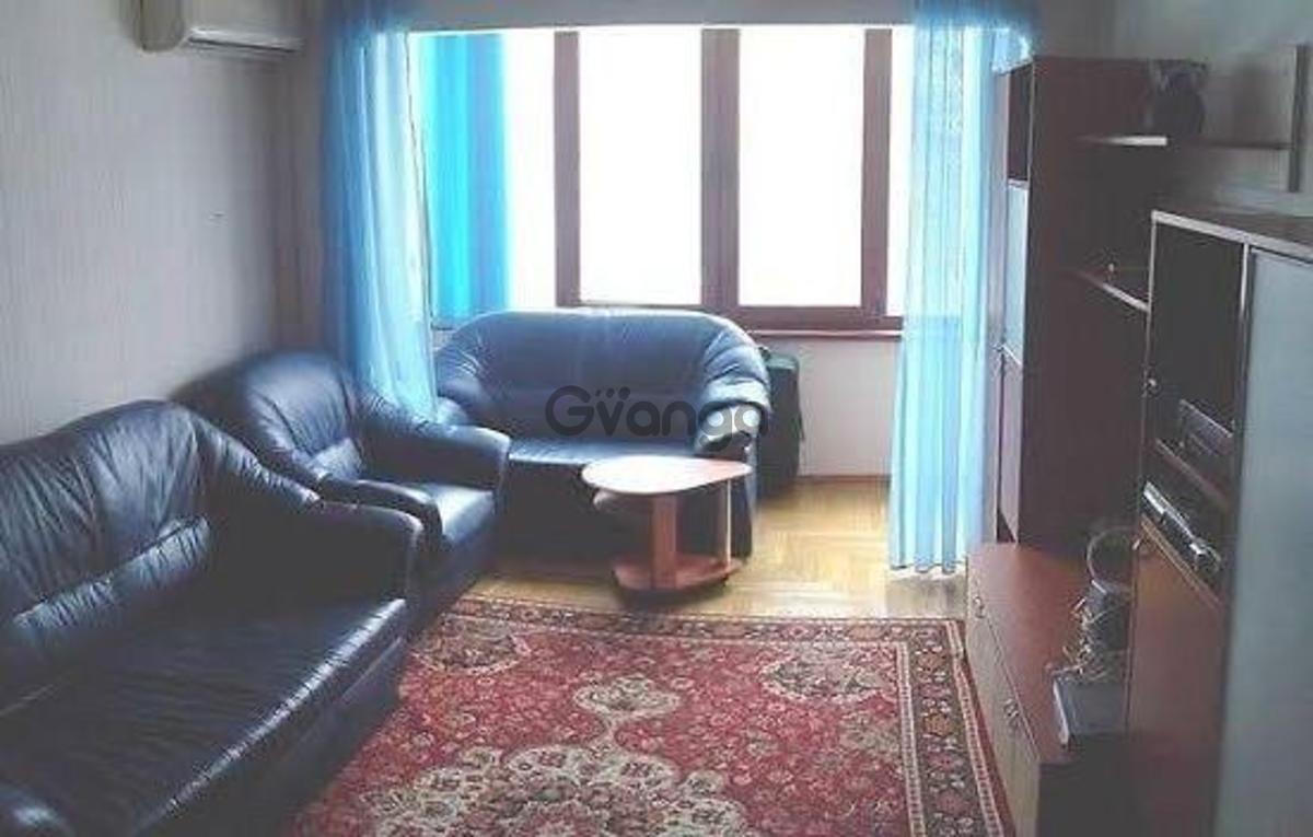 1425456_sdayet-sya-v-arendu-kvartira-3-kom-64-m-shchorsa-ul.jpg