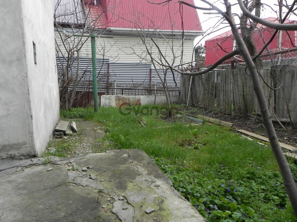 1450077_prodayet-sya-dom-2-kom-76-m-vishnevaya.jpg