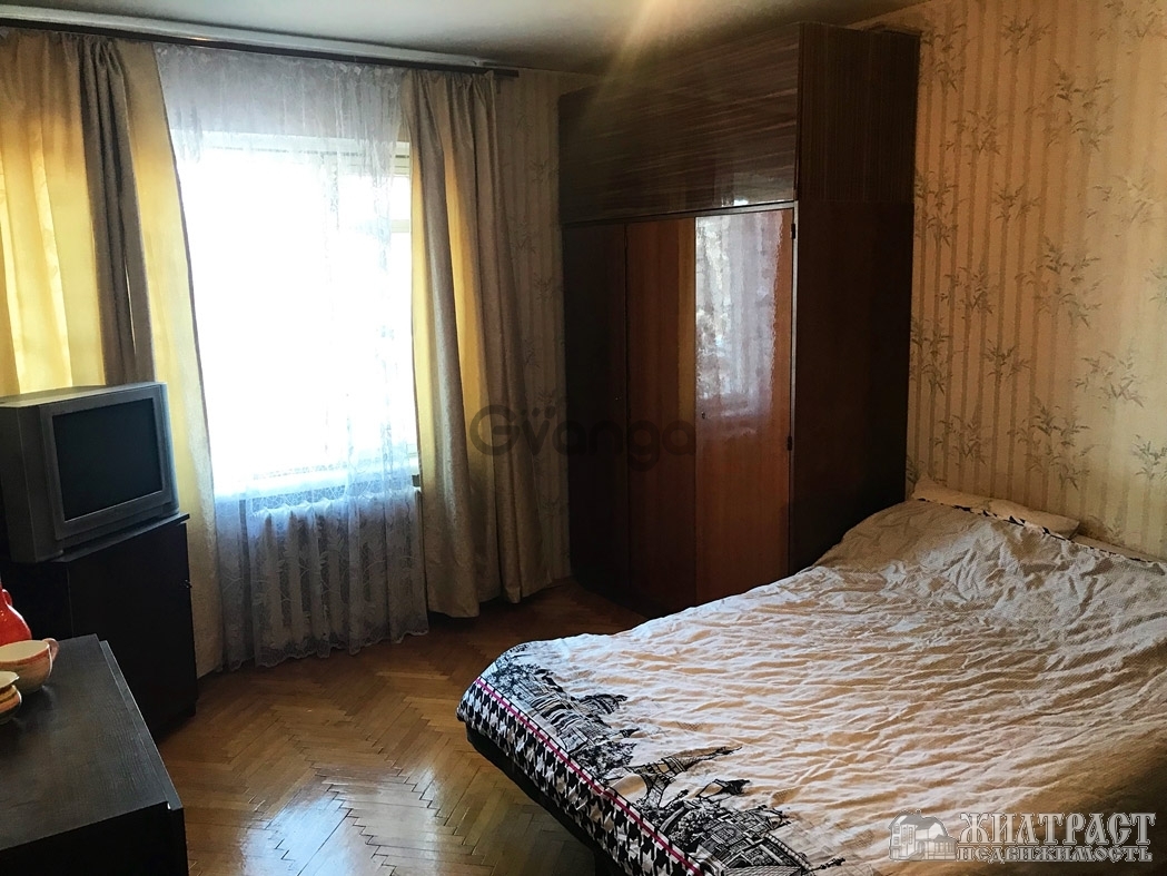 1515241_prodayet-sya-kvartira-2-kom-43-m-shosseynaya-11.jpg