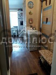1671632_prodayet-sya-kvartira-1-kom-28-m-perova-bul-v.jpg