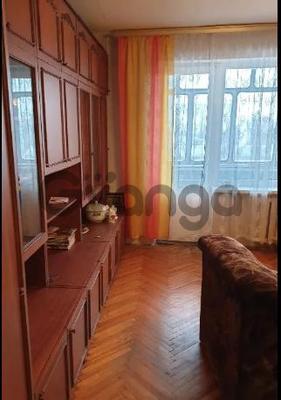 1692835_prodayet-sya-kvartira-4-kom-4.jpg