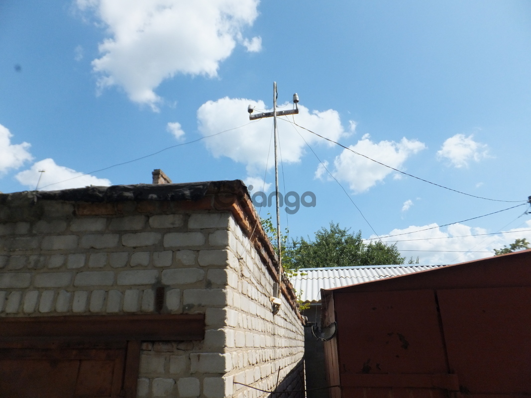 1699995_prodayet-sya-garazh-23-m.jpg