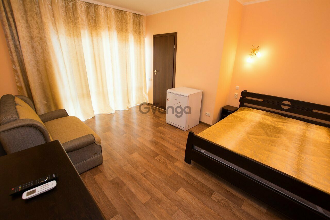1923947_prodam-otel-adam-i-yeva-zatoka.jpg