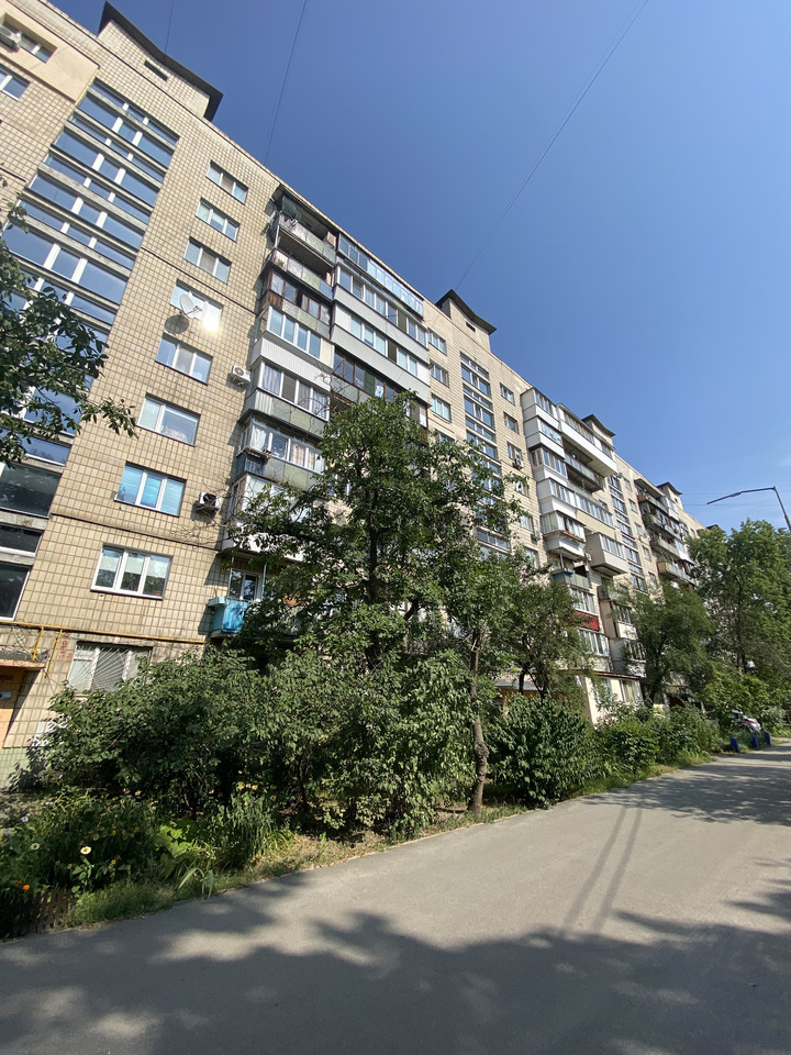 2527753_prodam-3-kimnatnu-kvartiru-64m2-kubans-koi-ukraini-25-21-m-lisova-lisoviy-masiv-kiiv.jpg