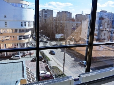 533128_prodayetsya-kommercheskaya-207-m-2.jpg