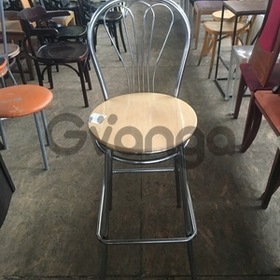 Продам стул б/у Венус из хромированного металла и фанеры для кафе,бара,пиццерии