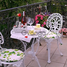 Сдается в аренду квартира 2-ком 72 м² Житомирская Малая ул., метро Майдан Независимости