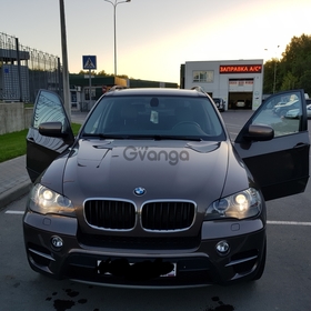 Rent Vip Taxi BMW X5 with driver and guard.Moscow