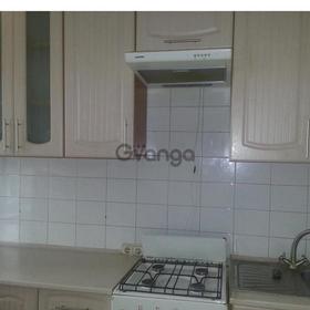 Сдается в аренду квартира 2-ком 48 м² Зодчих ул., метро Святошин