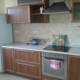 Сдается в аренду квартира 2-ком 72 м² Бажана Николая пр-т, метро Осокорки