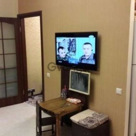 Сдается в аренду квартира 2-ком 43 м² Винницкая ул., метро Вокзальная