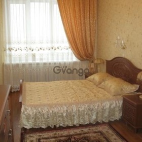 Сдается в аренду квартира 2-ком 48 м² Липская ул., метро Арсенальная