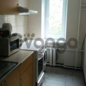 Сдается в аренду квартира 2-ком 40 м² Цитадельная ул., метро Печерская