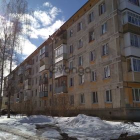 Продается квартира 2-ком 45 м² ул. Гагарина,9