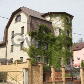 Продается дом с участком 10-ком 550 м² Лермонтова