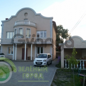 Продается дом с участком 5-ком 320 м² Толстикова