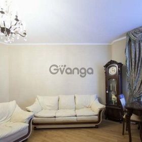 Сдается в аренду квартира 3-ком 114 м² Воровского ул., метро Золотые ворота