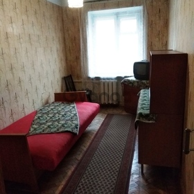 Сдается в аренду квартира 3-ком 56 м² Львовская