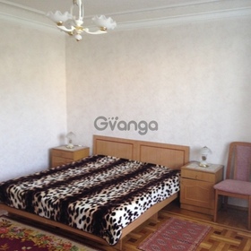 Сдается в аренду квартира 2-ком 100 м² Баумана ул., метро Нивки